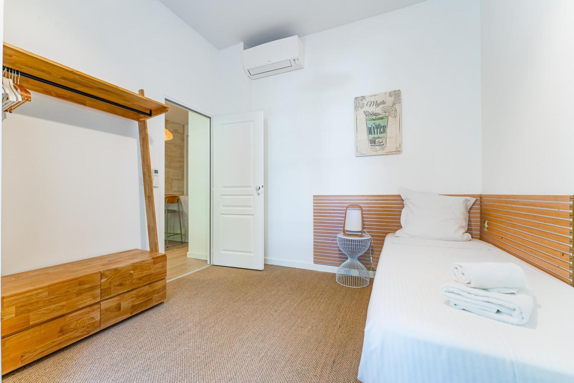 Magnifique Appartement Climatise - Proche Garonne Bordeaux Bagian luar foto